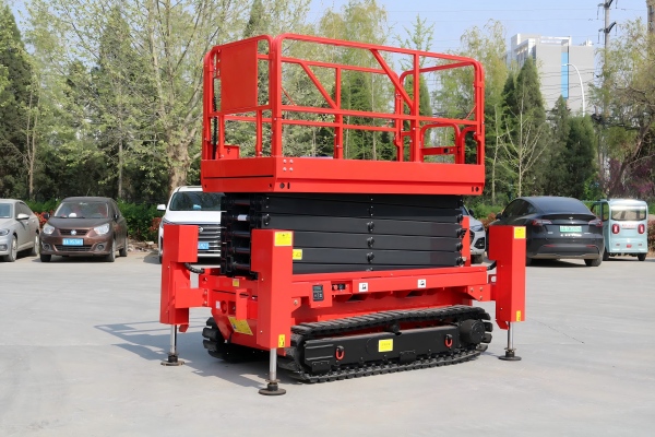 crawler scissor lifts.jpg